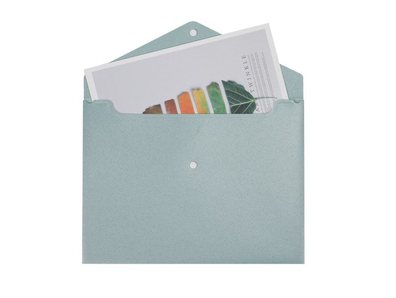 Buste con bottone in bioplastica e pp riciclato  - 29,7x21 cm - azzurro